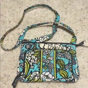 Vera Bradley cross body purse